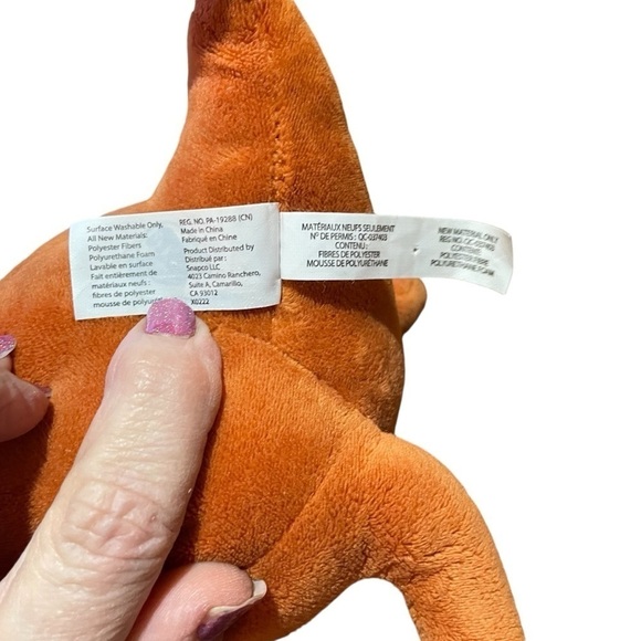 Jurassic World Dominion T Rex Stuffed Toy Plush
Soft Dinosaur- Cleaned - Picture 8 of 8